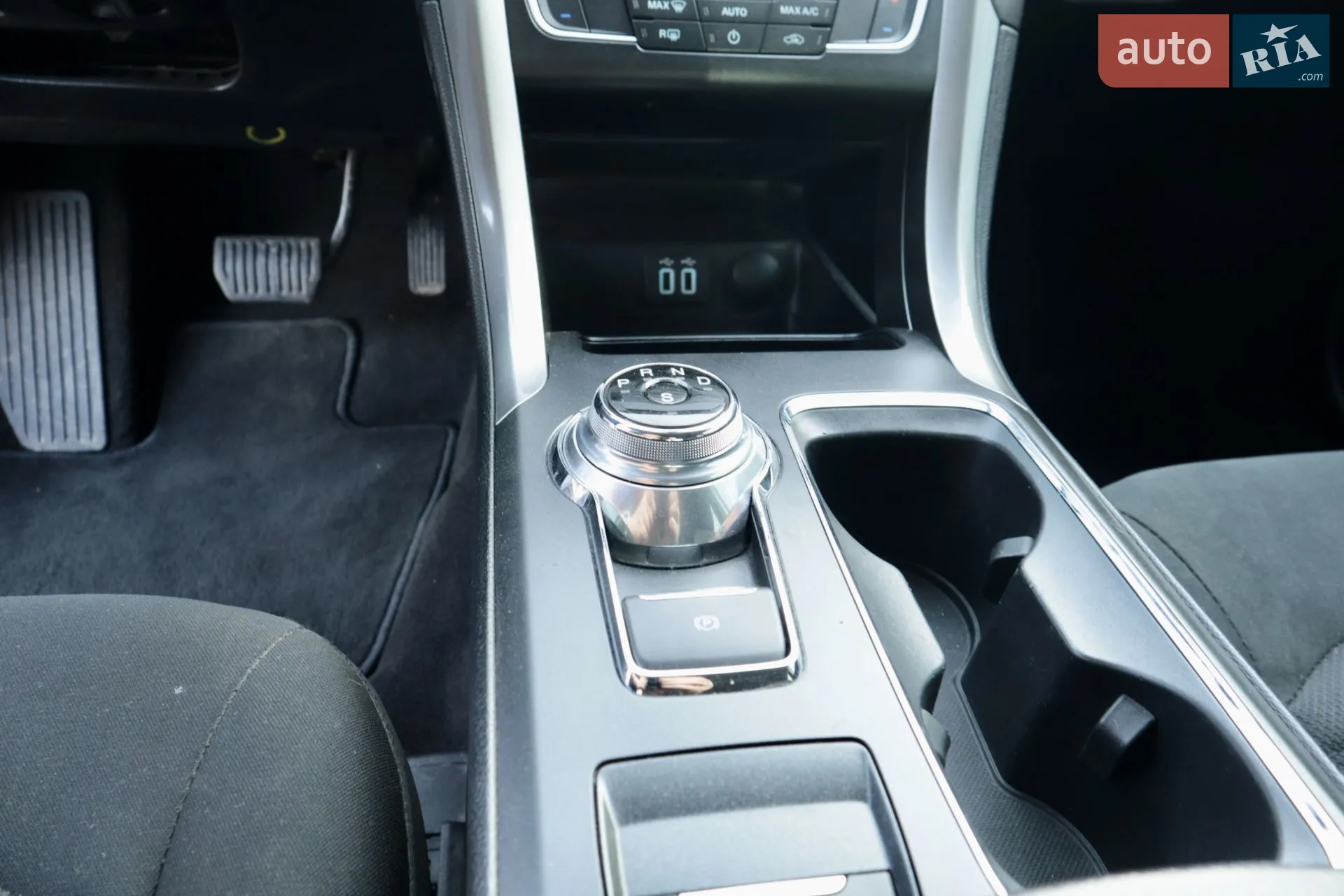 2019 Ford Fusion - мініатюра 18