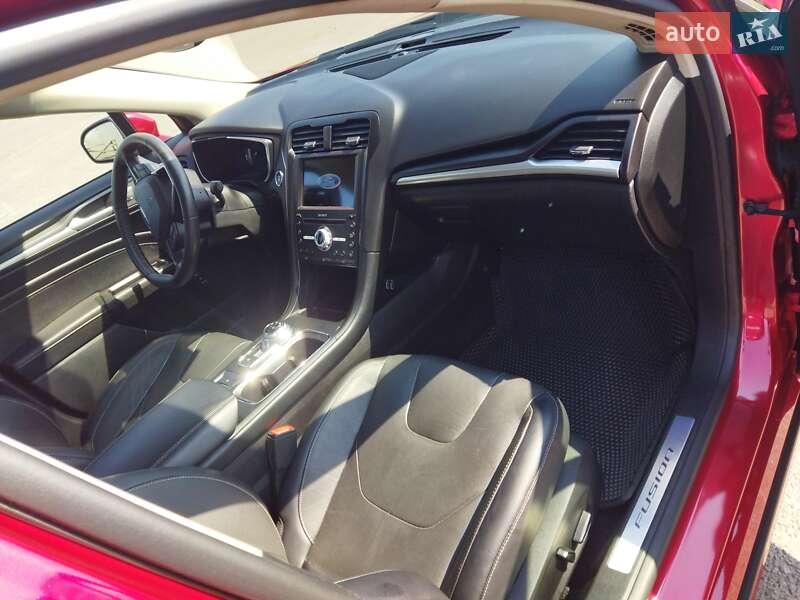 Седан Ford Fusion 2019 в Днепре