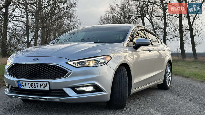 Седан Ford Fusion 2016 в Сквире