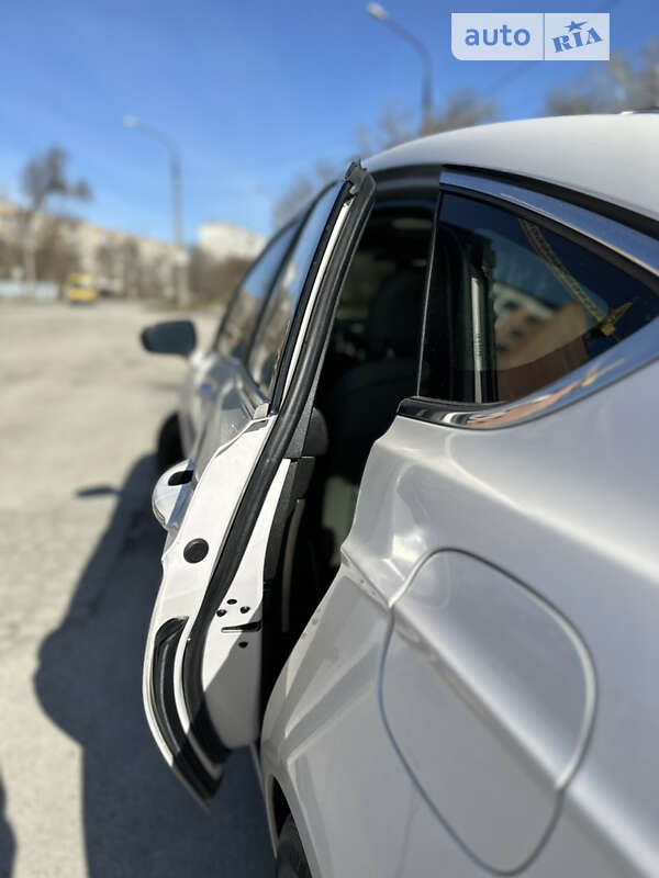 Седан Ford Fusion 2015 в Запорожье