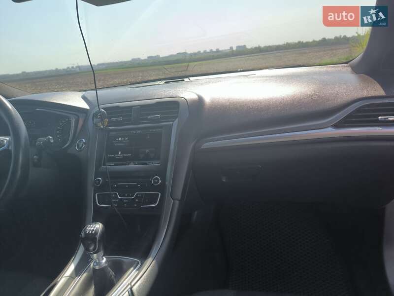 Седан Ford Fusion 2015 в Днепре