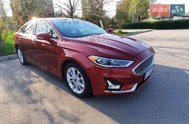 Седан Ford Fusion 2019 в Києві