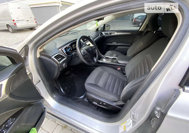 Седан Ford Fusion 2016 в Тячеве фото 12 Седан Ford Fusion 2016 в Тячеве