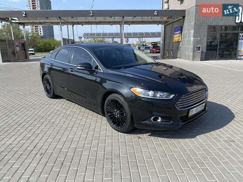 Седан Ford Fusion 2014 в Киеве фото 5 Седан Ford Fusion 2014 в Киеве