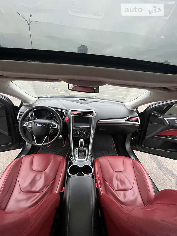 Седан Ford Fusion 2015 в Києві