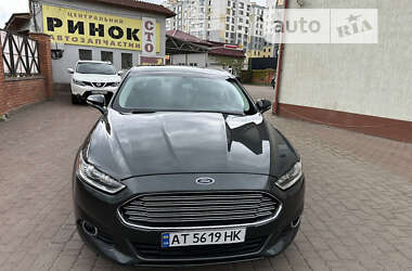 Седан Ford Fusion 2014 в Івано-Франківську