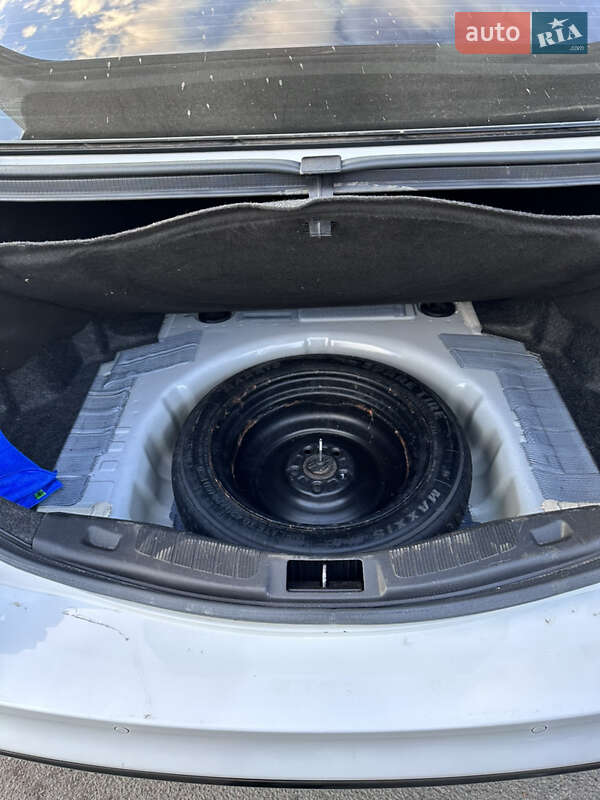 Седан Ford Fusion 2015 в Запоріжжі