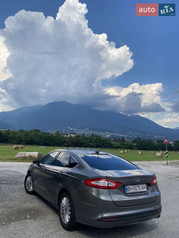 Седан Ford Fusion 2013 в Одессе