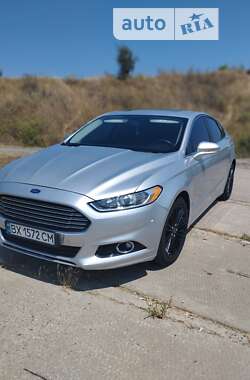 Седан Ford Fusion 2013 в Одесі