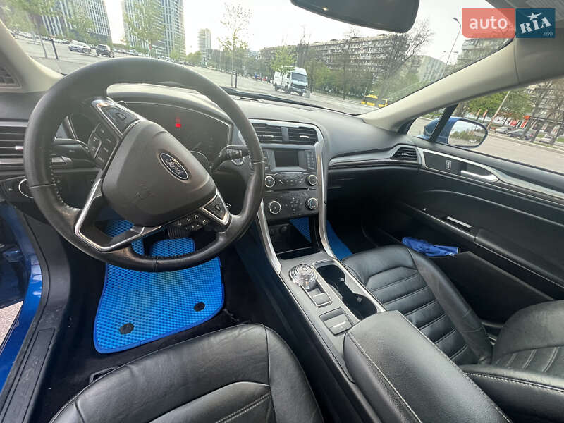 Седан Ford Fusion 2017 в Киеве