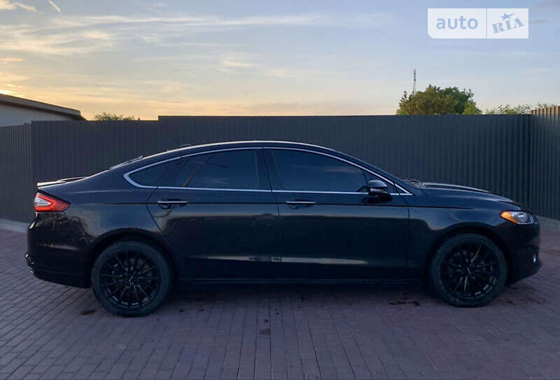 Седан Ford Fusion 2013 в Броварах