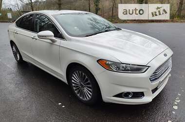 Седан Ford Fusion 2014 в Одесі