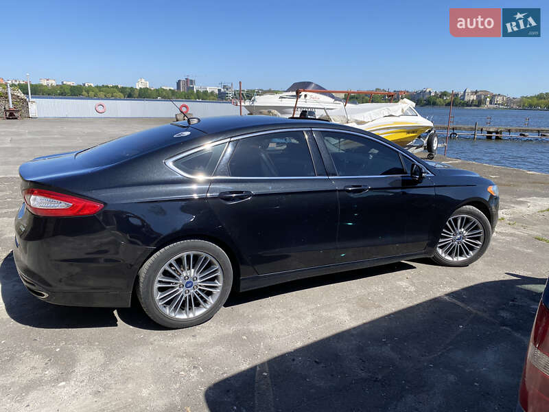 Седан Ford Fusion 2014 в Тернополе