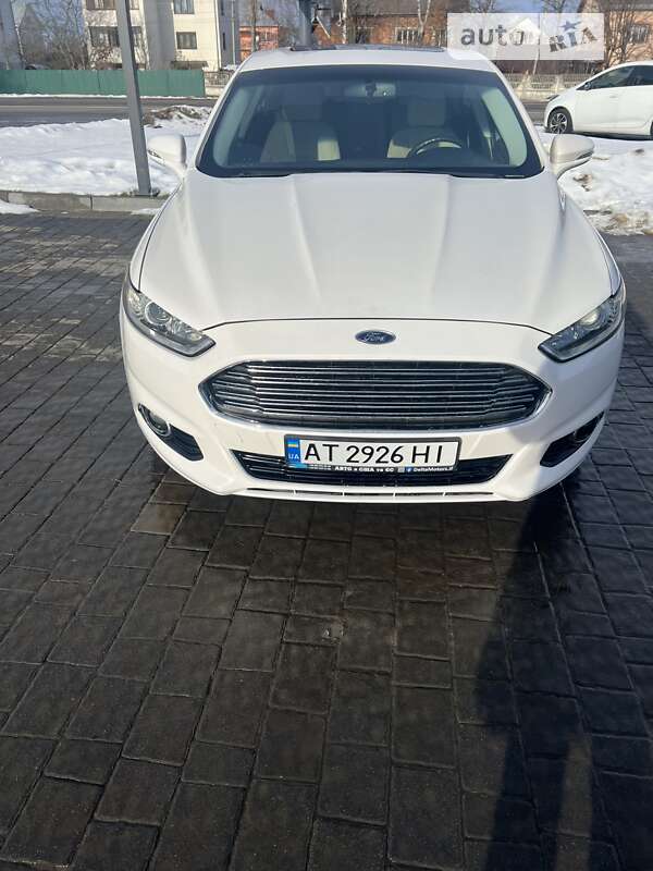 Седан Ford Fusion 2015 в Ивано-Франковске