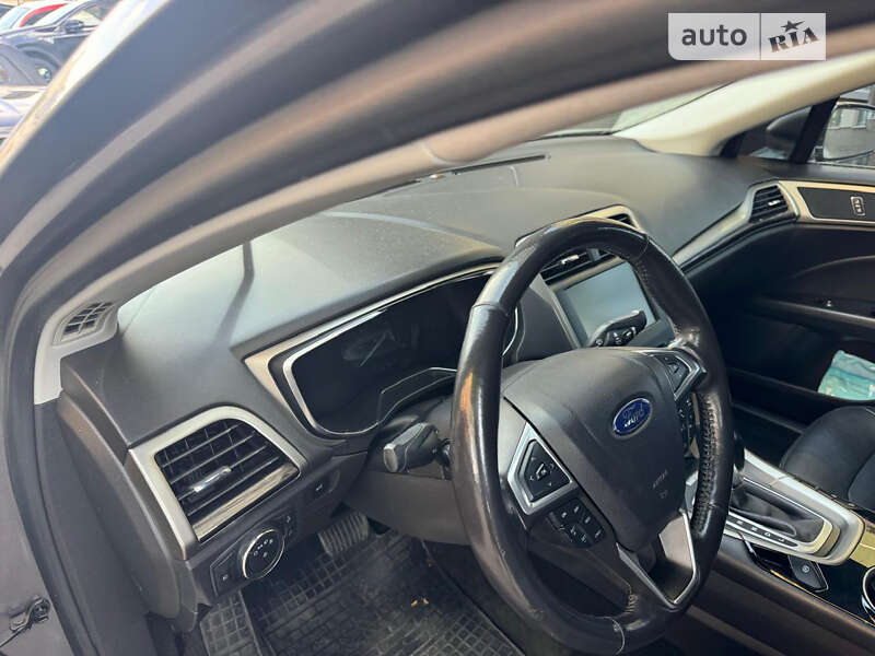 Седан Ford Fusion 2013 в Луцьку