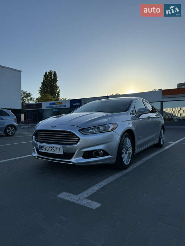 Седан Ford Fusion 2014 в Одессе