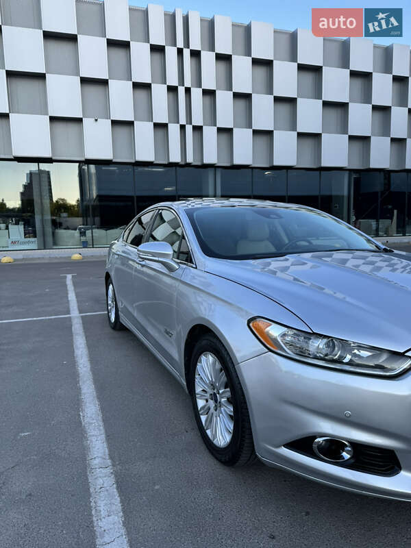 Седан Ford Fusion 2014 в Одессе