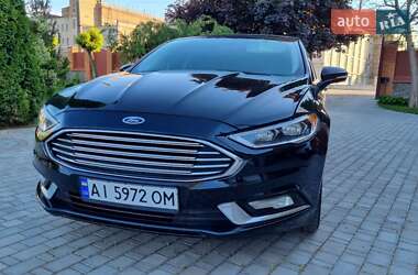 Седан Ford Fusion 2017 в 