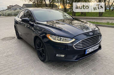 Седан Ford Fusion 2020 в Камне-Каширском