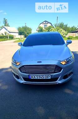 Седан Ford Fusion 2015 в Краснограде