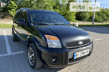 Хетчбек Ford Fusion 2011 в Бурині