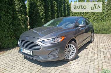 Седан Ford Fusion 2018 в Києві