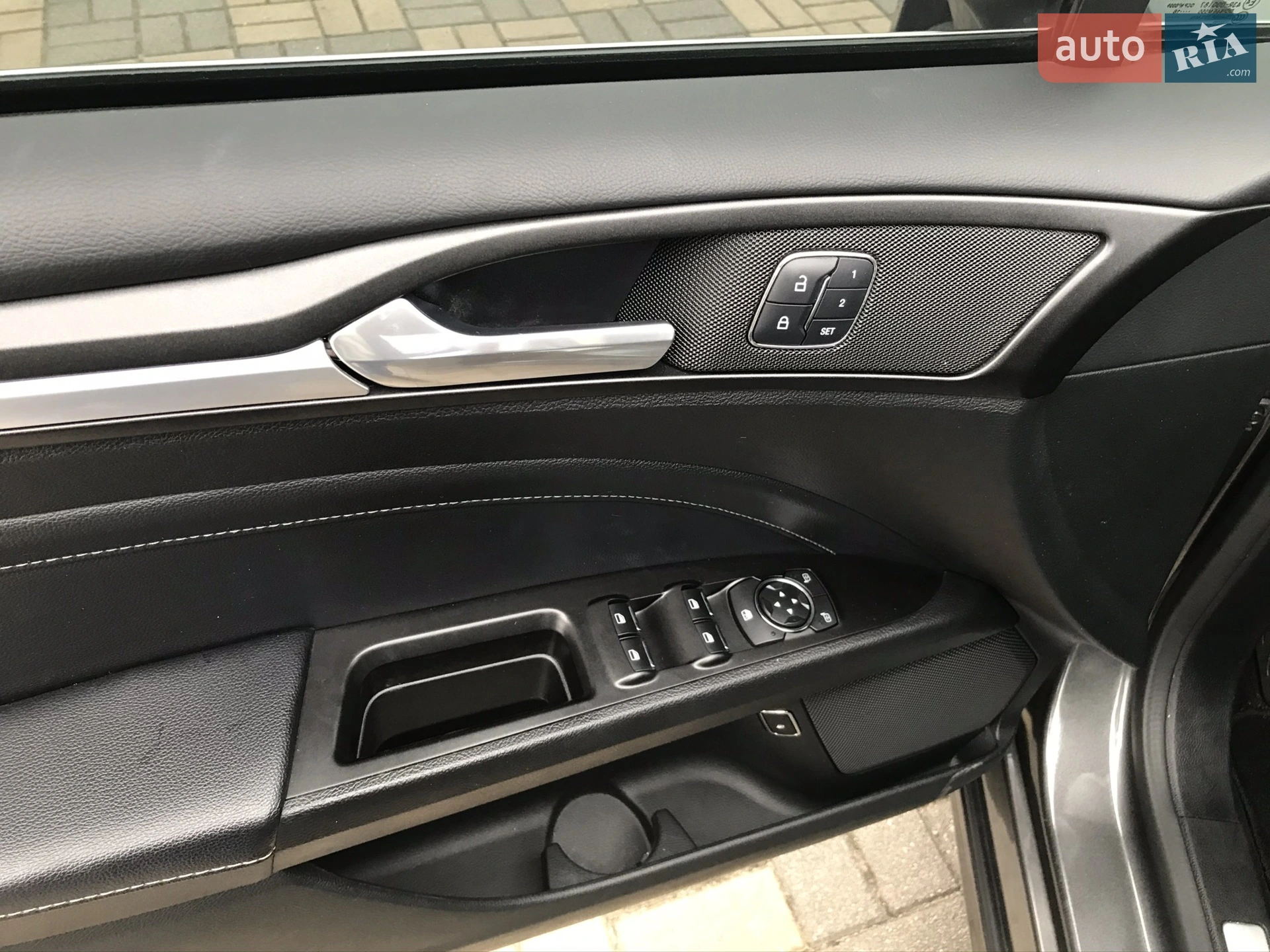 2016 Ford Fusion - мініатюра 5