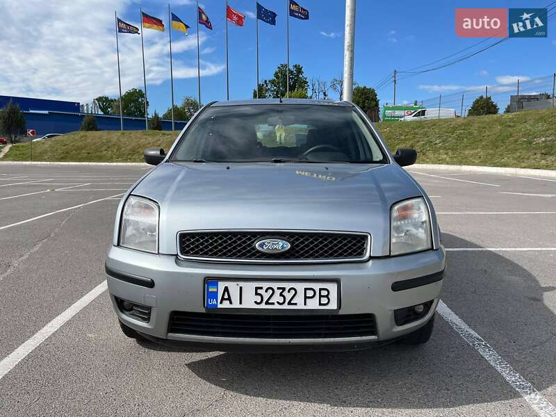 Хэтчбек Ford Fusion 2005 в Виннице