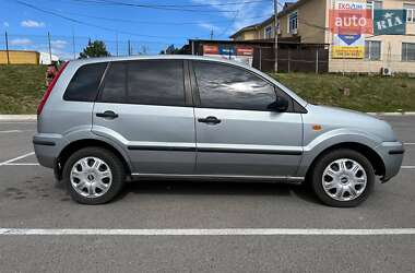 Хэтчбек Ford Fusion 2005 в Виннице