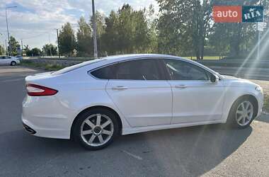 Седан Ford Fusion 2015 в Києві