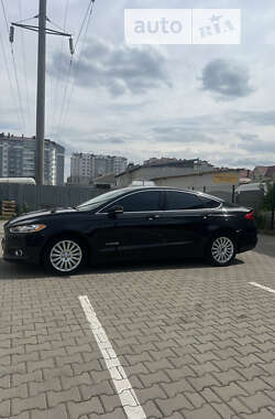 Седан Ford Fusion 2013 в Ивано-Франковске