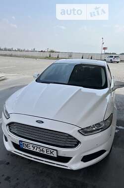 Седан Ford Fusion 2013 в Миколаєві