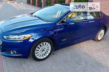 Седан Ford Fusion 2015 в Виннице