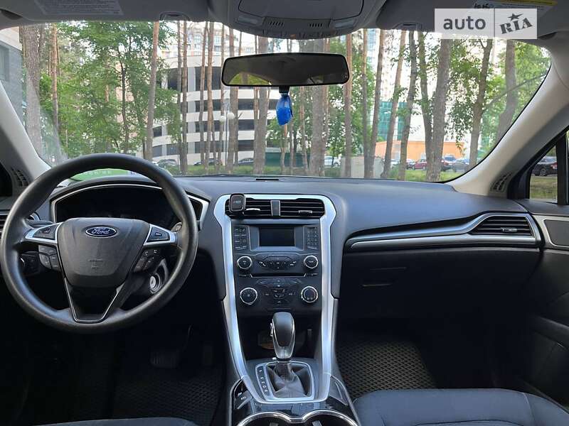 Седан Ford Fusion 2015 в Броварах
