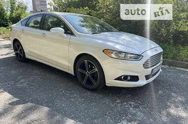 Седан Ford Fusion 2014 в Києві