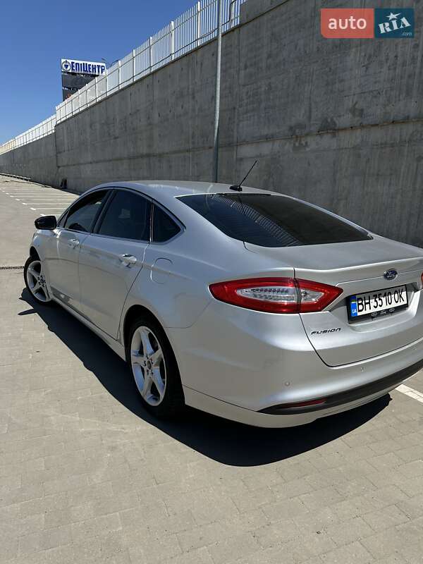 Седан Ford Fusion 2014 в Одессе
