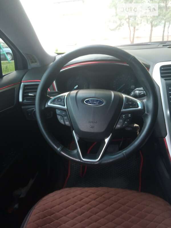 Седан Ford Fusion 2014 в Черкассах фото 10 Седан Ford Fusion 2014 в Черкассах