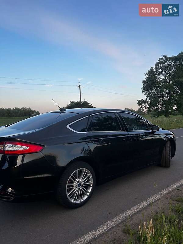 Седан Ford Fusion 2014 в Городке