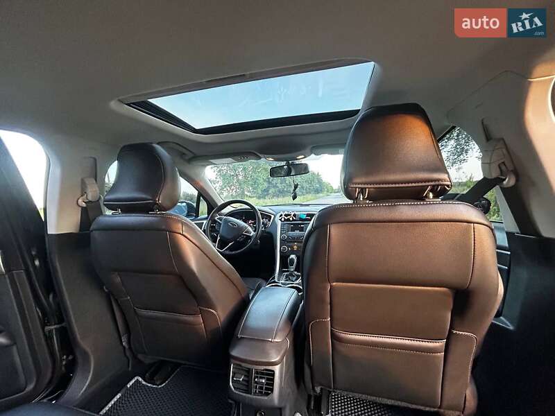 Седан Ford Fusion 2014 в Городке