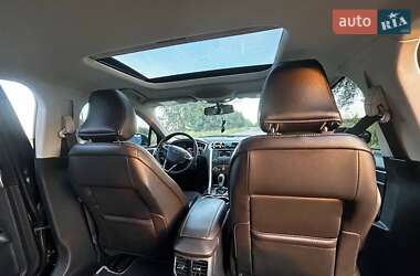 Седан Ford Fusion 2014 в 