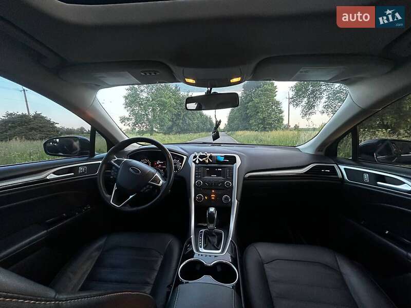 Седан Ford Fusion 2014 в Городке