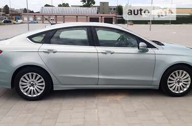 Седан Ford Fusion 2014 в Черкассах