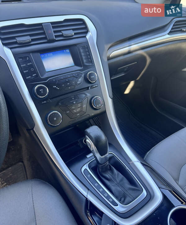 Седан Ford Fusion 2013 в Черкассах