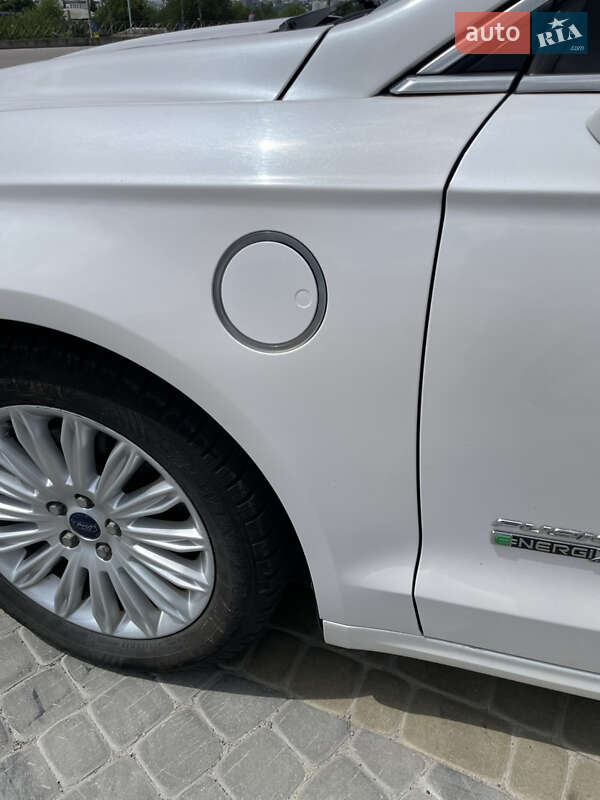 Седан Ford Fusion 2014 в Харькове