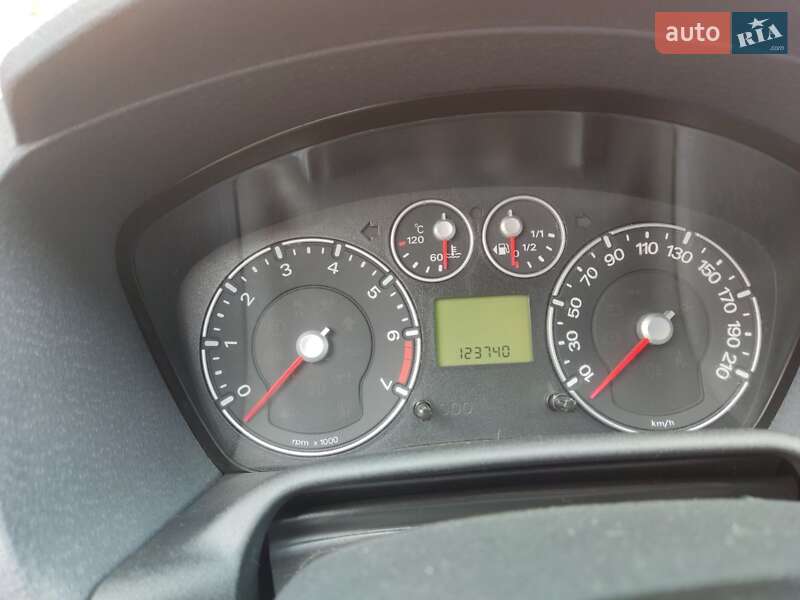 Хетчбек Ford Fusion 2011 в Хмільнику