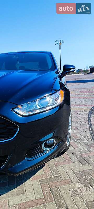 Седан Ford Fusion 2016 в Харькове