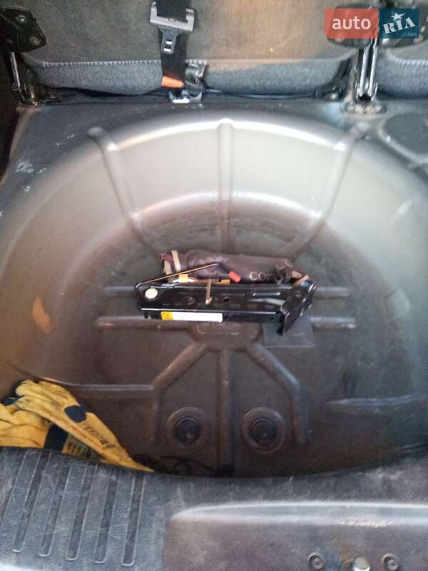 Хэтчбек Ford Fusion 2006 в Нетешине фото 17 Хэтчбек Ford Fusion 2006 в Нетешине