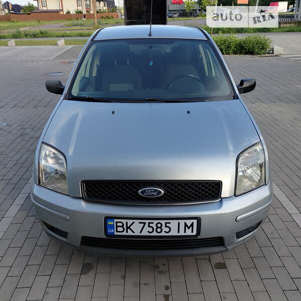 Ford Fusion 2005