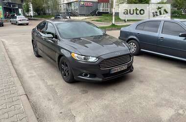 Седан Ford Fusion 2015 в Сумах