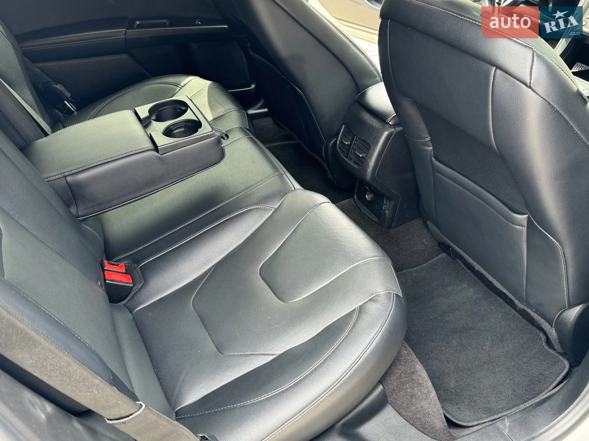 2019 Ford Fusion - мініатюра 14